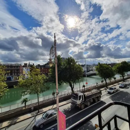 Lovely And Bright 1-bedroom In 1 Appartement *