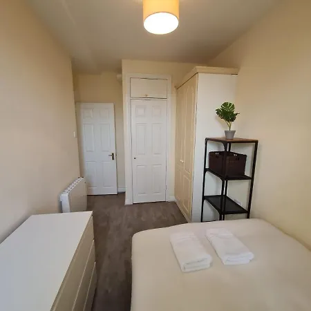 Apartmán Lovely And Bright 1-bedroom In 1 *