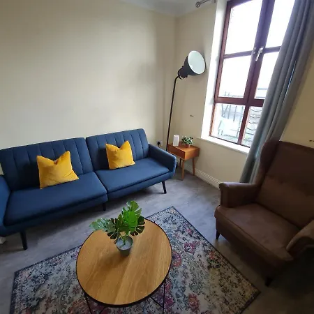 Appartement Lovely And Bright 1-bedroom In 1