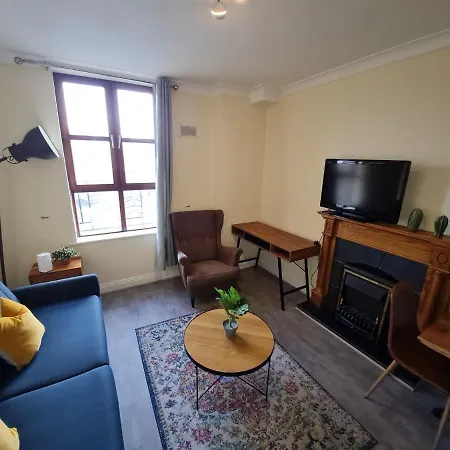 Lovely And Bright 1-bedroom In 1 Appartement *
