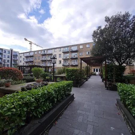 Appartement Lovely And Bright 1-bedroom In 1